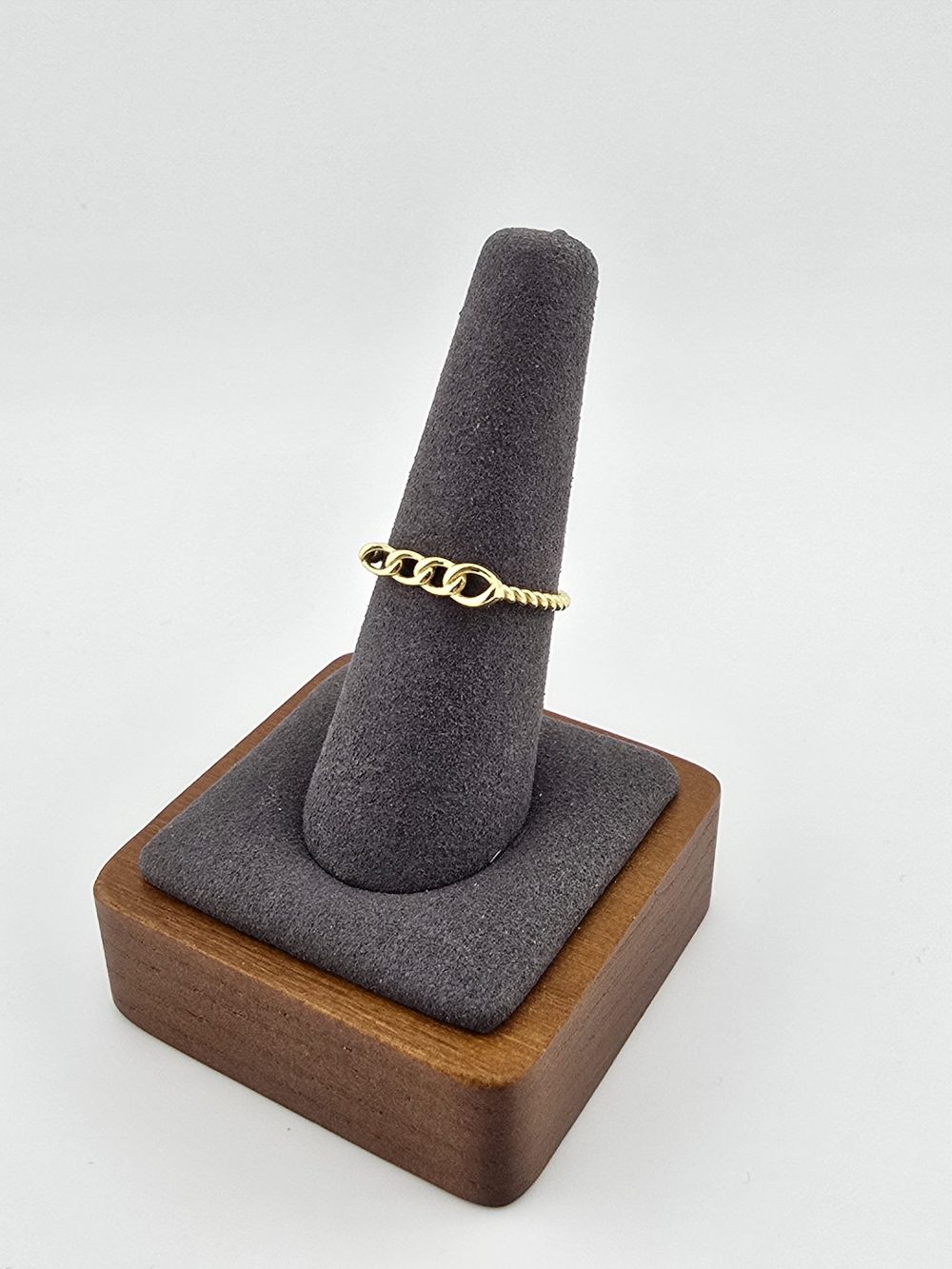Gold Chain Link Ring - Image 9