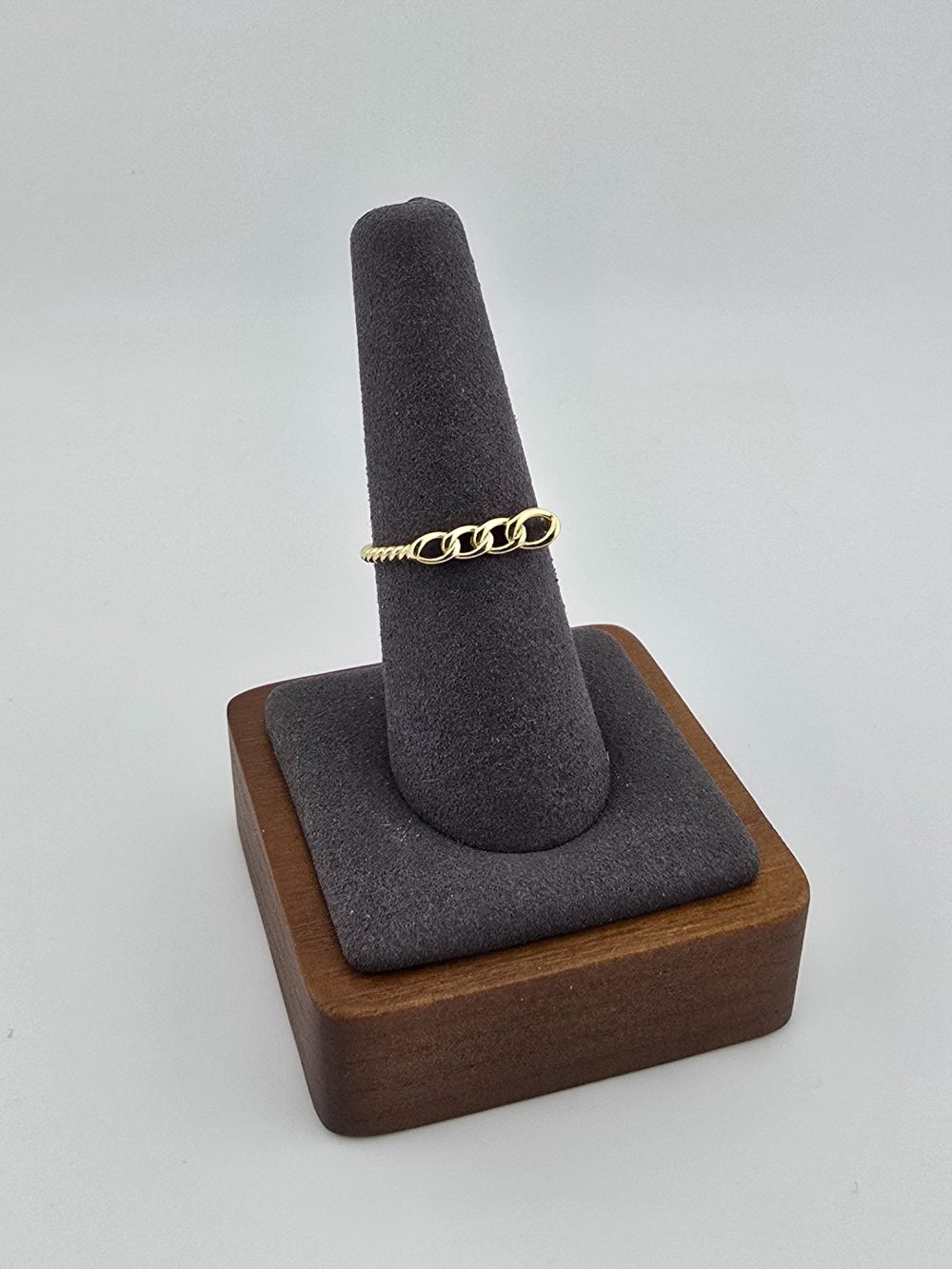 Gold Chain Link Ring - Image 11