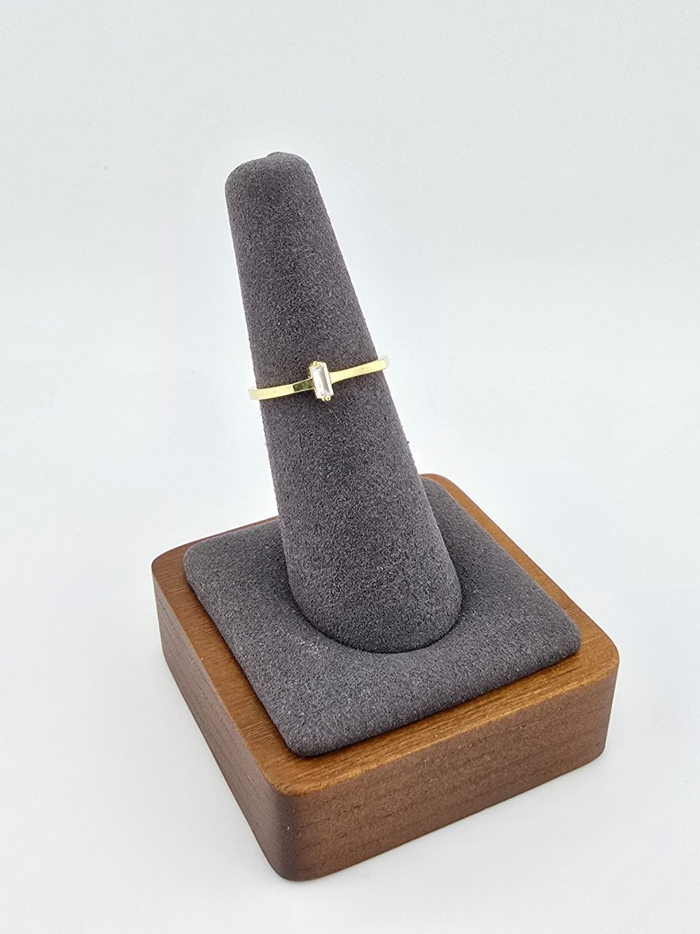 Gold Single Baguette Diamond Ring - Image 7