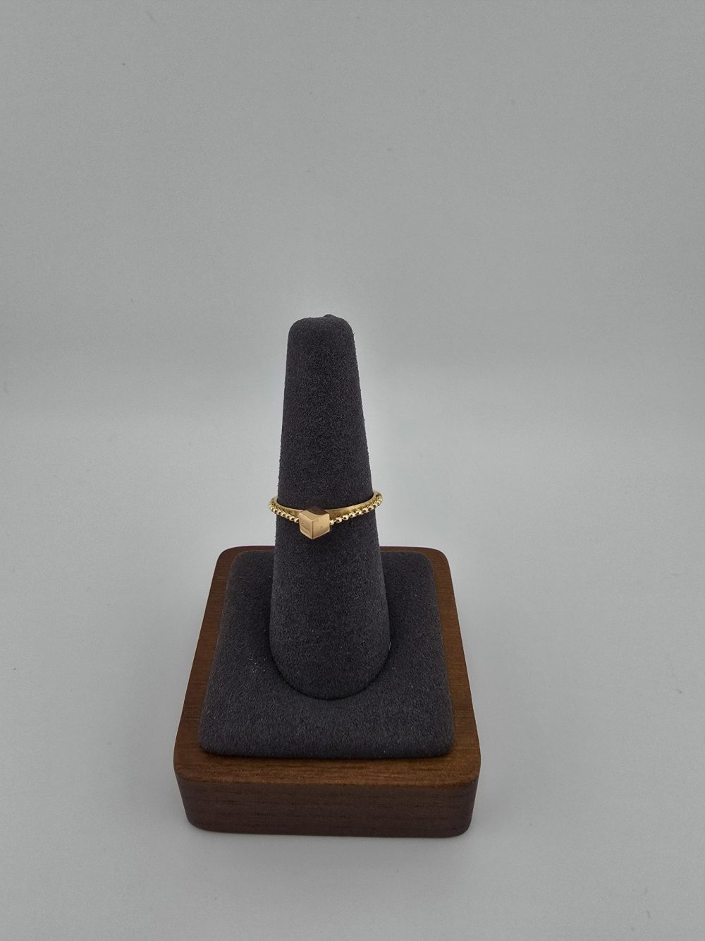 18K cube with chain gold ring - Image 15