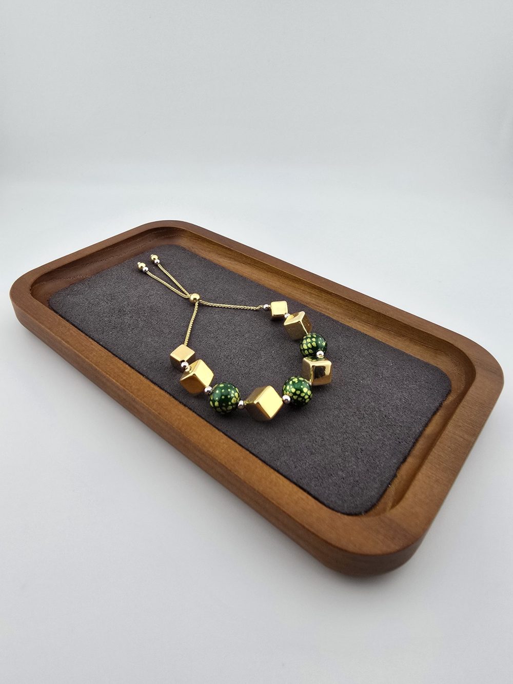 Green and Gold Adjustable Bead Bracelet - Image 12