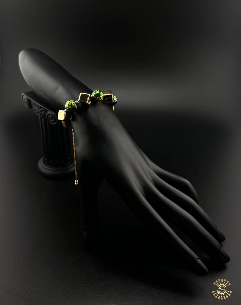 Green and Gold Adjustable Bead Bracelet - Image 5